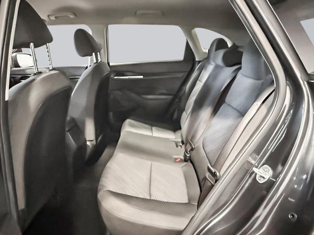 Kia Seltos LX 2021 d&rsquo;occasion à vendre - 29