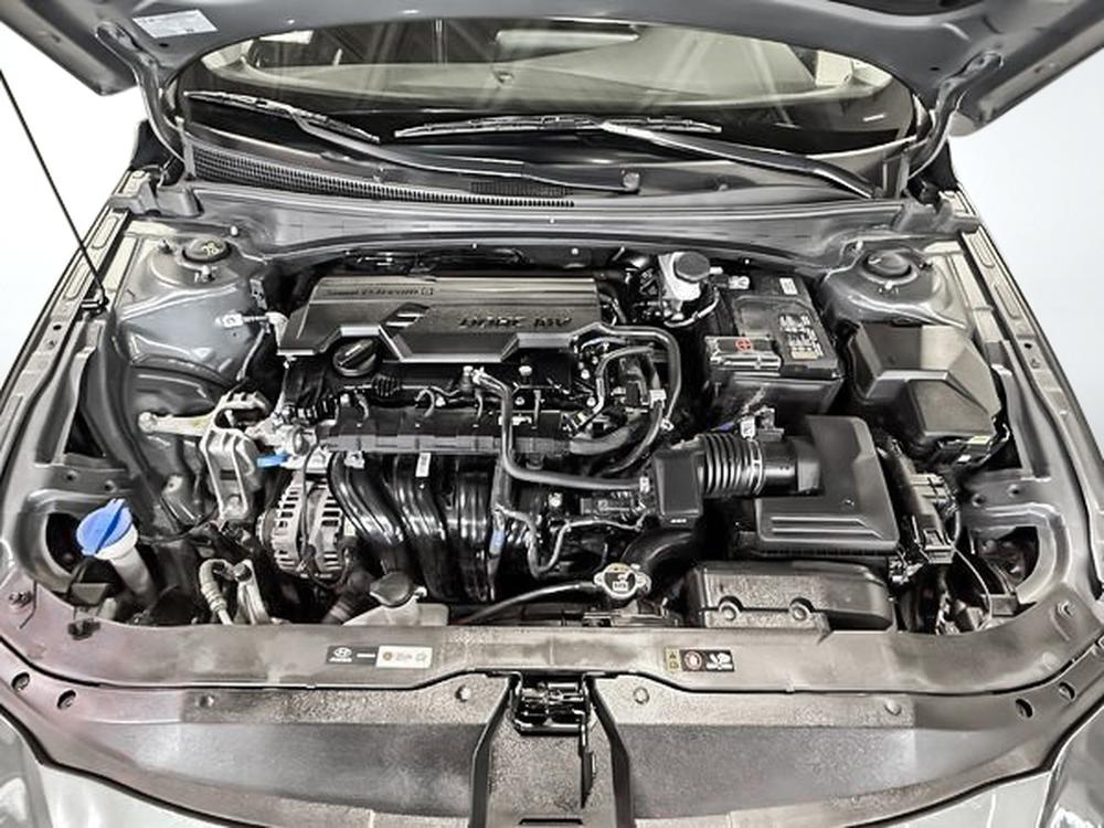 Hyundai Elantra Preferred 2025 d&rsquo;occasion à vendre - 31