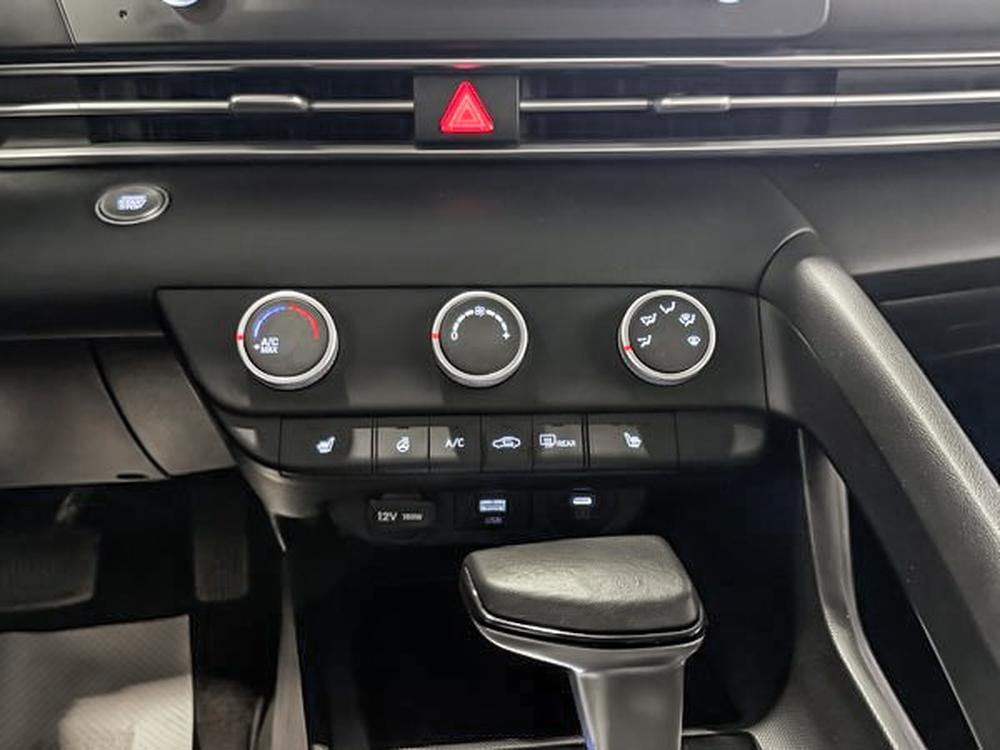 Hyundai Elantra Preferred 2025 d&rsquo;occasion à vendre - 27