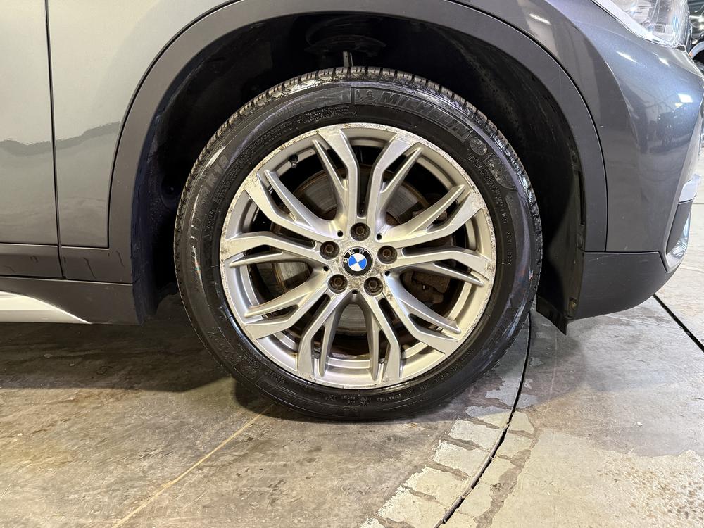 BMW X1 XDRIVE 28I 2018 d&rsquo;occasion à vendre - 12