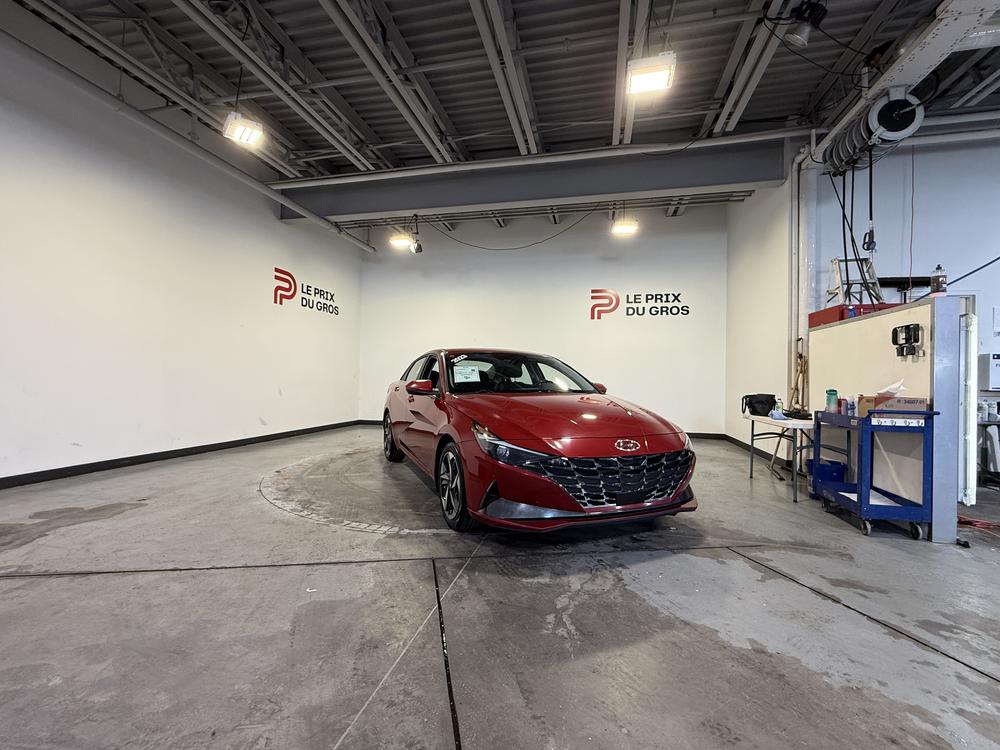 Hyundai Elantra LUXE
