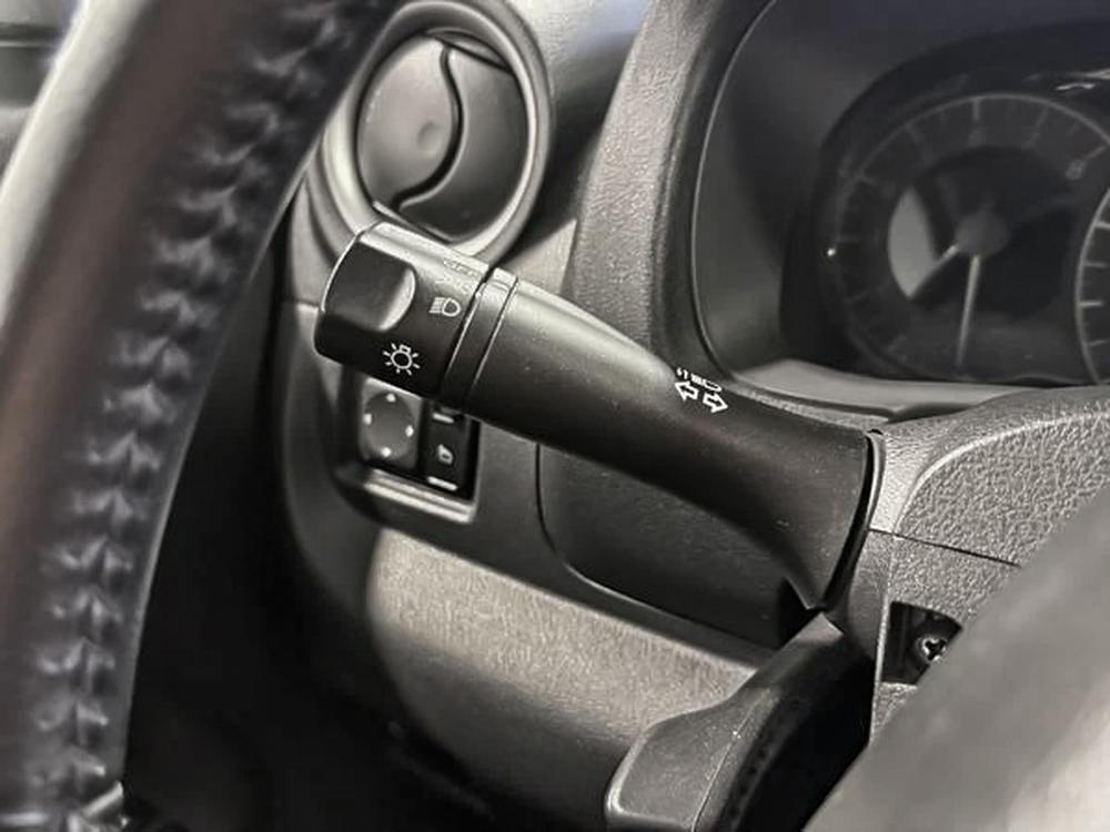 Nissan Versa Note 2019 Gris usage à vendre Nissan Versa Note 2019 Gris usage à vendre
