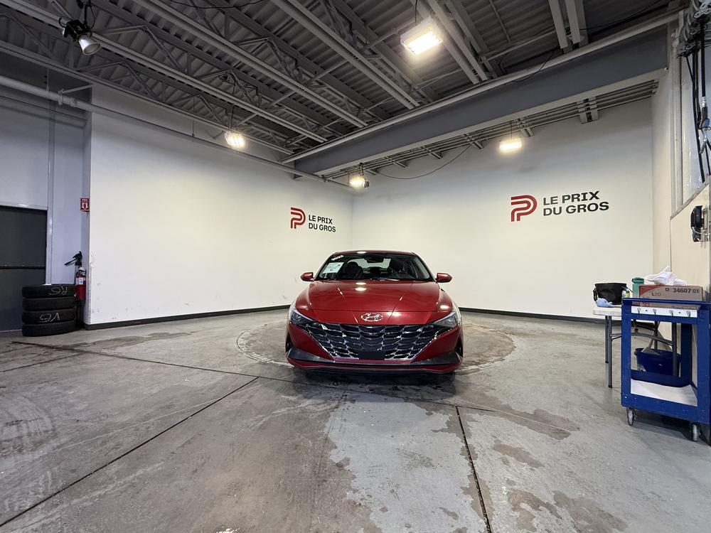 Hyundai Elantra LUXE 2023 d&rsquo;occasion à vendre - 9