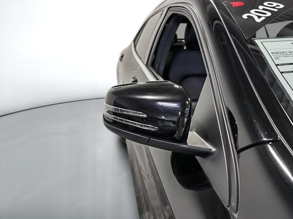 Mercedes-Benz GLA 250 2019 d&rsquo;occasion à vendre - 12