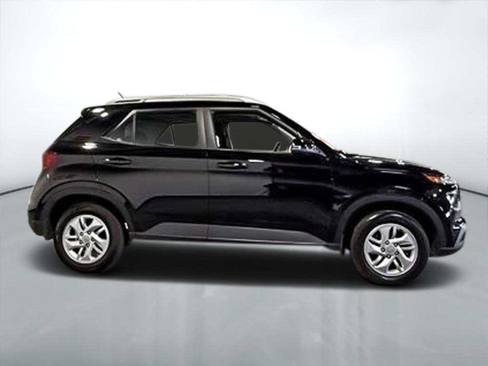 Hyundai Venue PREFERRED 2023 d&rsquo;occasion à vendre - 2