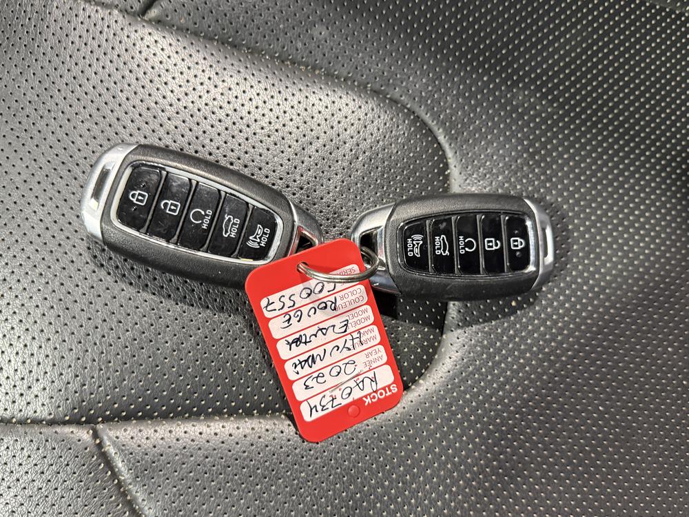 Hyundai Elantra LUXE 2023 d&rsquo;occasion à vendre - 33