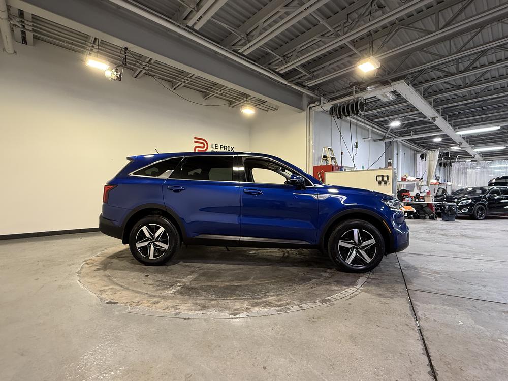 Kia Sorento LX PREMIUM 2023 d&rsquo;occasion à vendre - 2