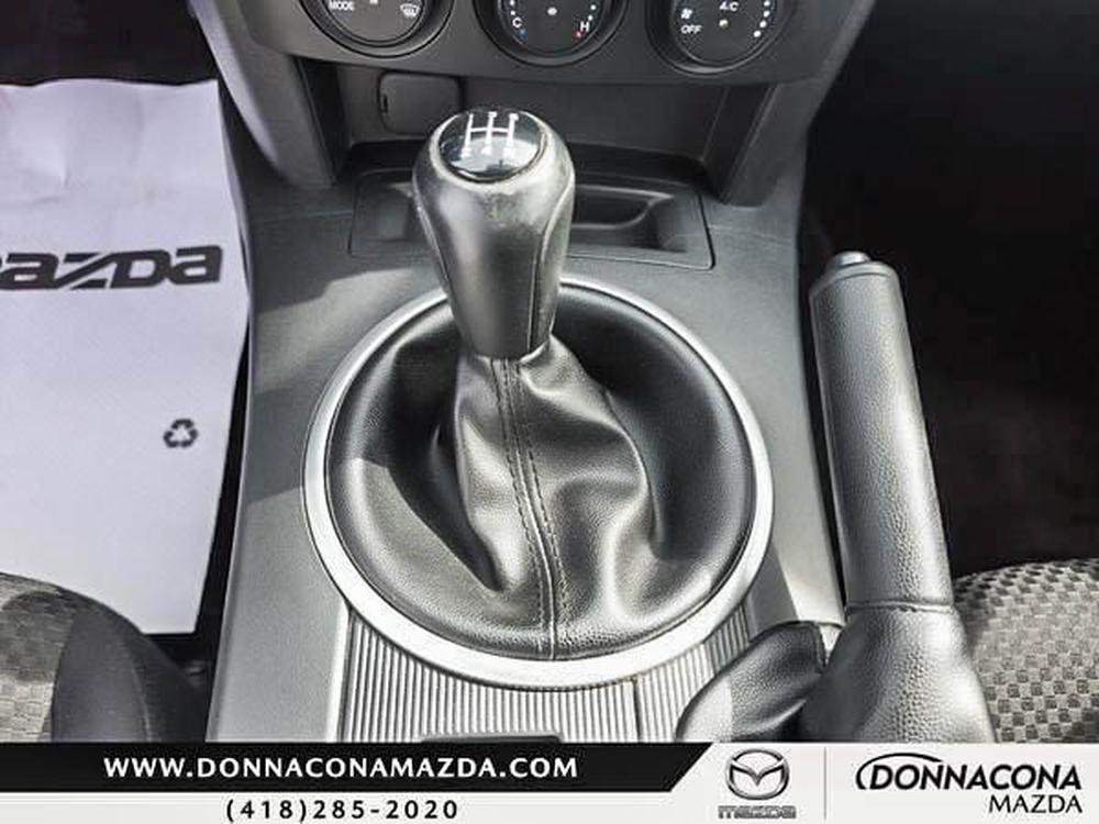 Mazda MX-5 GX 2007 d&rsquo;occasion à vendre - 21