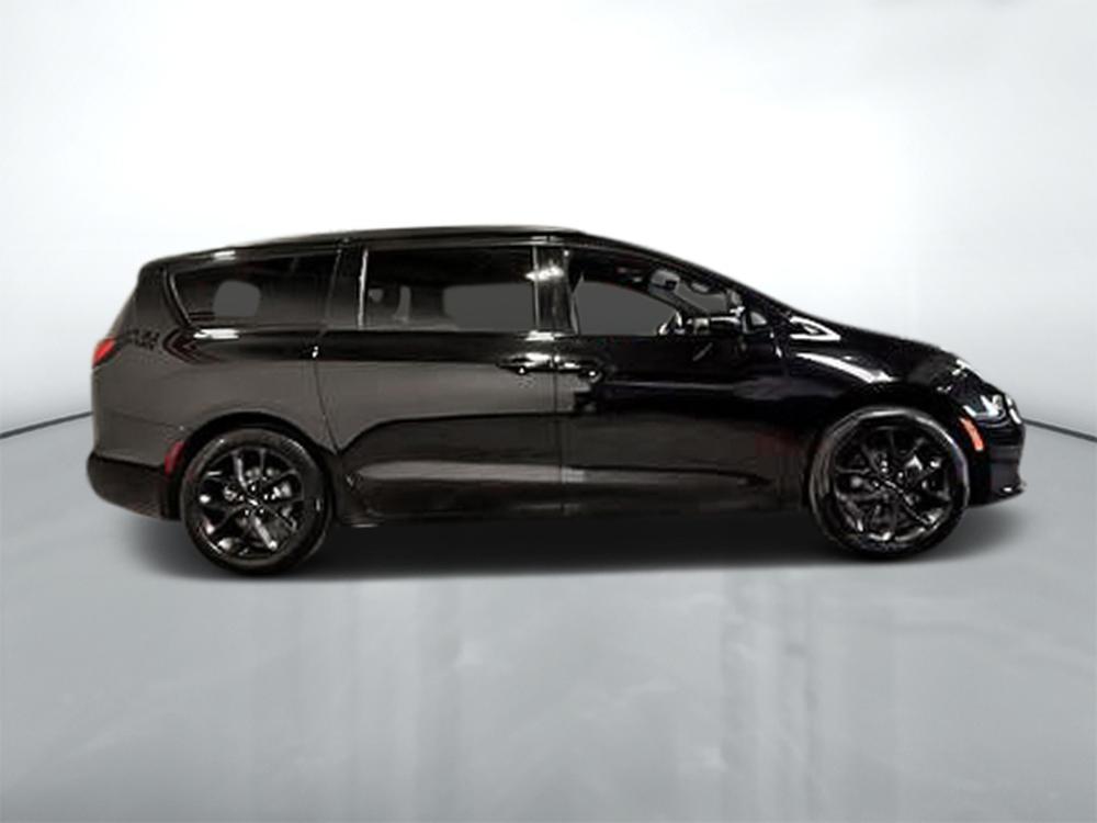 Chrysler Pacifica Limited 2025 d&rsquo;occasion à vendre - 2