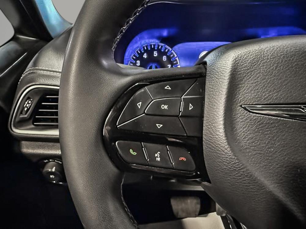 Chrysler Pacifica Limited 2025 d&rsquo;occasion à vendre - 19
