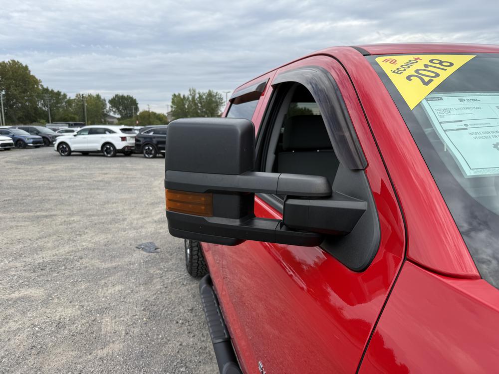 Chevrolet Silverado 1500 CUSTOM 2018 d&rsquo;occasion à vendre - 11