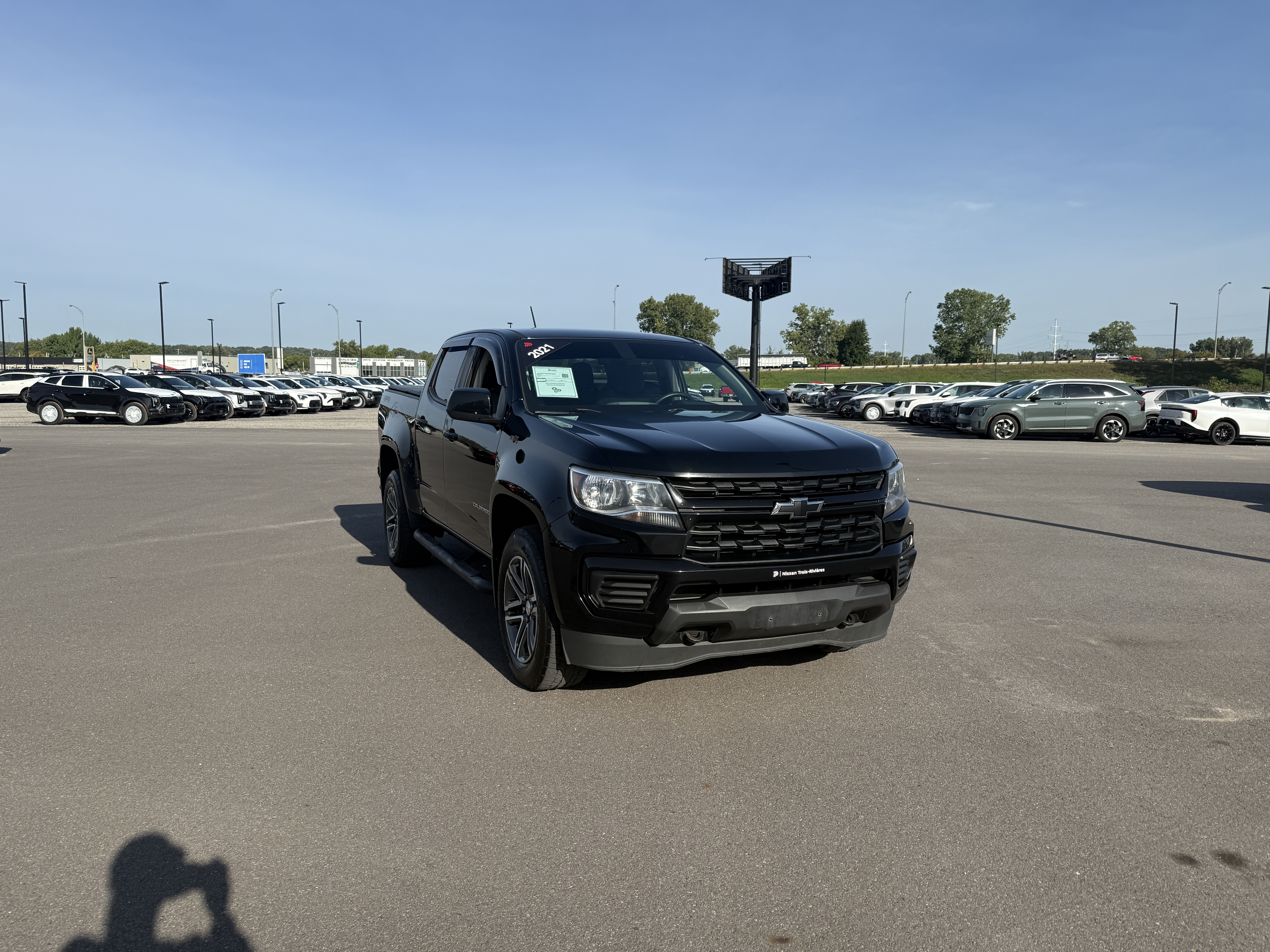 Black 2021 Chevrolet Colorado Pickup Truck Four-Wheel Drive Automatic