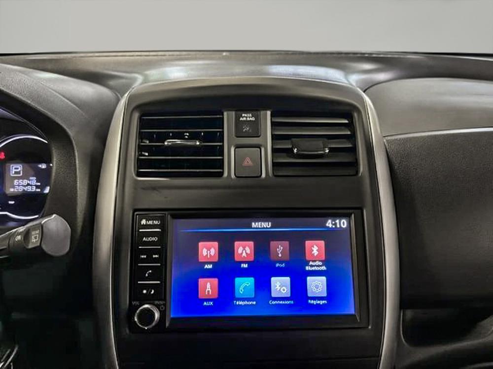Nissan Versa Note 2019 Gris usage à vendre Nissan Versa Note 2019 Gris usage à vendre