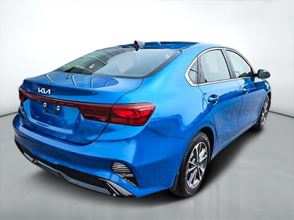 Kia Forte EX 2022 d&rsquo;occasion à vendre - 6