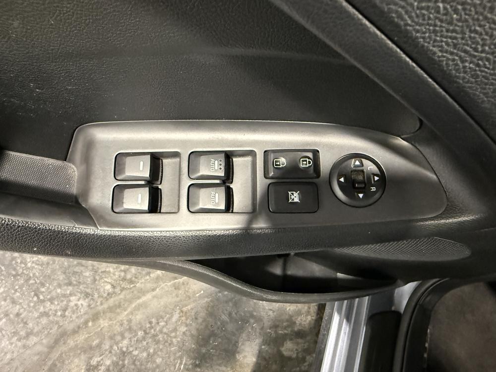 Kia Forte LX 2017 d&rsquo;occasion à vendre - 14