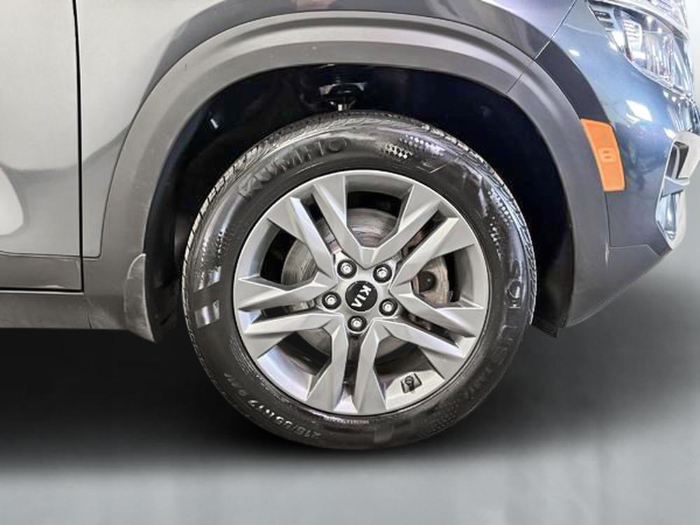 Kia Seltos LX 2021 d&rsquo;occasion à vendre - 12