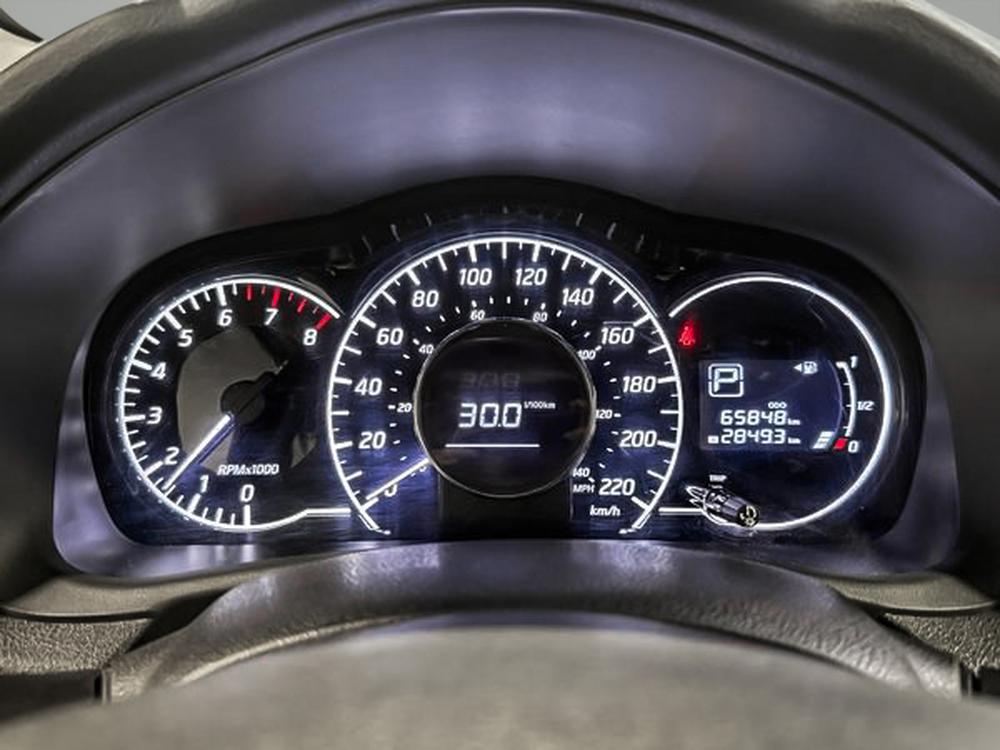 Nissan Versa Note 2019 Gris usage à vendre Nissan Versa Note 2019 Gris usage à vendre