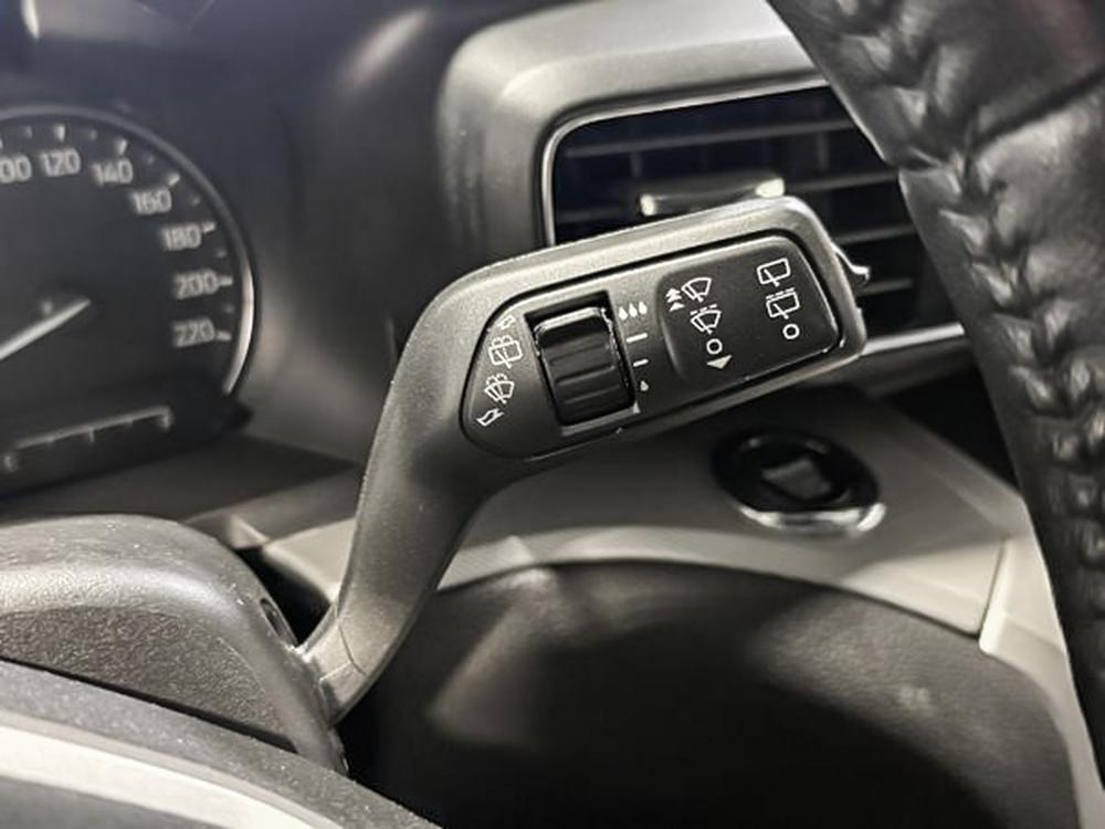 Ford Explorer XLT 2022 d&rsquo;occasion à vendre - 22