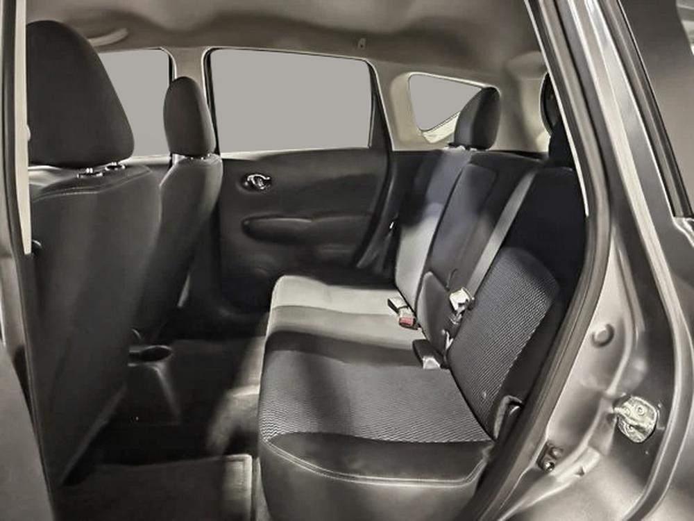 Nissan Versa Note 2019 Gris usage à vendre Nissan Versa Note 2019 Gris usage à vendre
