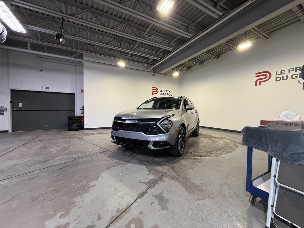 Kia Sportage EX PREMIUM 2023 d&rsquo;occasion à vendre - 8