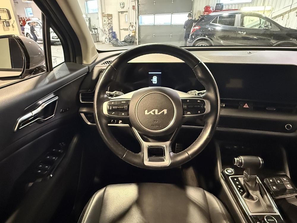 Kia Sportage EX PREMIUM 2023 d&rsquo;occasion à vendre - 18
