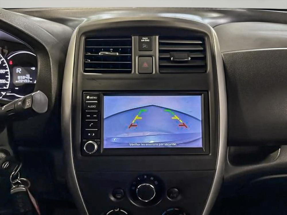 Nissan Versa Note 2019 Gris usage à vendre Nissan Versa Note 2019 Gris usage à vendre