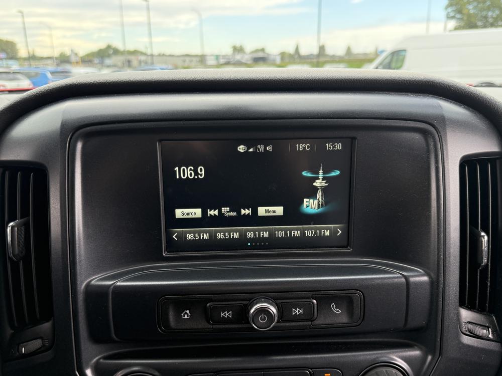 Chevrolet Silverado 1500 CUSTOM 2018 d&rsquo;occasion à vendre - 24