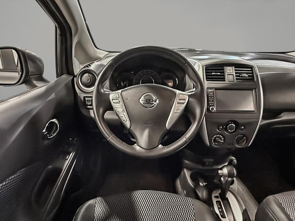 Nissan Versa Note 2019 Gris usage à vendre Nissan Versa Note 2019 Gris usage à vendre