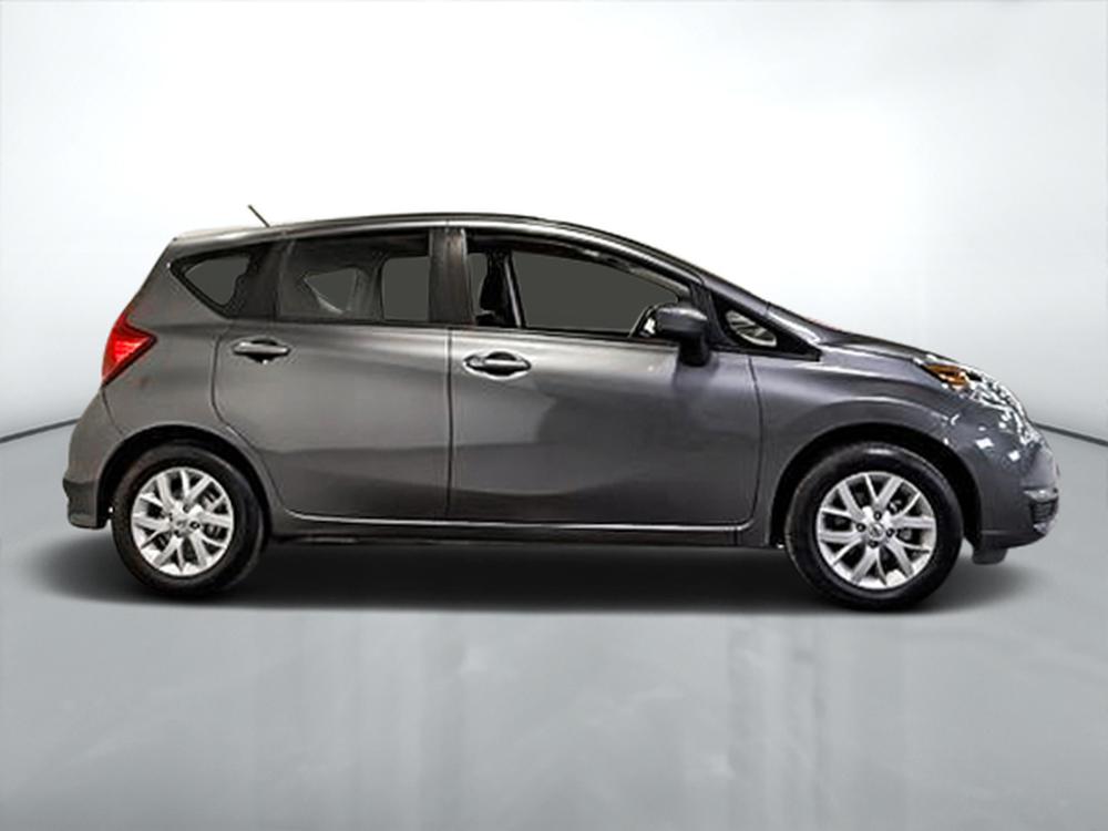 Nissan Versa Note 2019 Gris usage à vendre Nissan Versa Note 2019 Gris usage à vendre