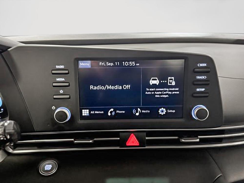 Hyundai Elantra Preferred 2025 d&rsquo;occasion à vendre - 24