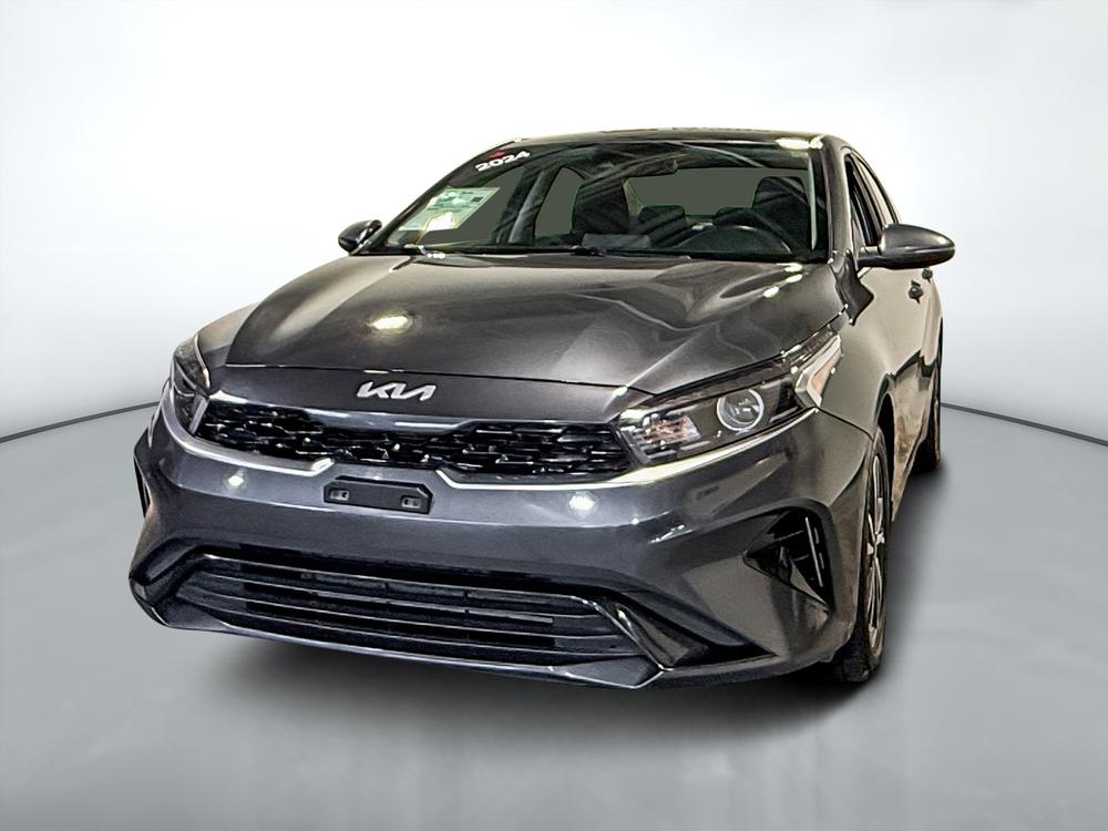Kia Forte EX 2024 d&rsquo;occasion à vendre - 8