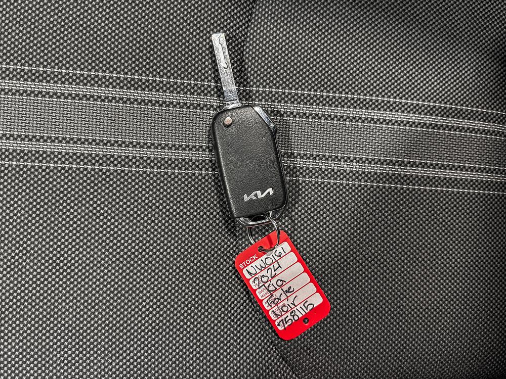 Kia Forte EX 2024 d&rsquo;occasion à vendre - 32