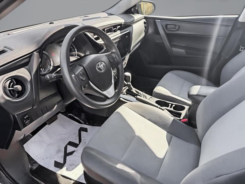 Toyota Corolla 2017 Noir usage à vendre Toyota Corolla 2017 Noir usage à vendre