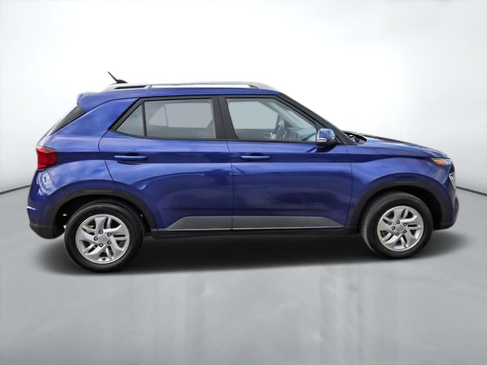 Hyundai Venue Preferred 2023 d&rsquo;occasion à vendre - 2