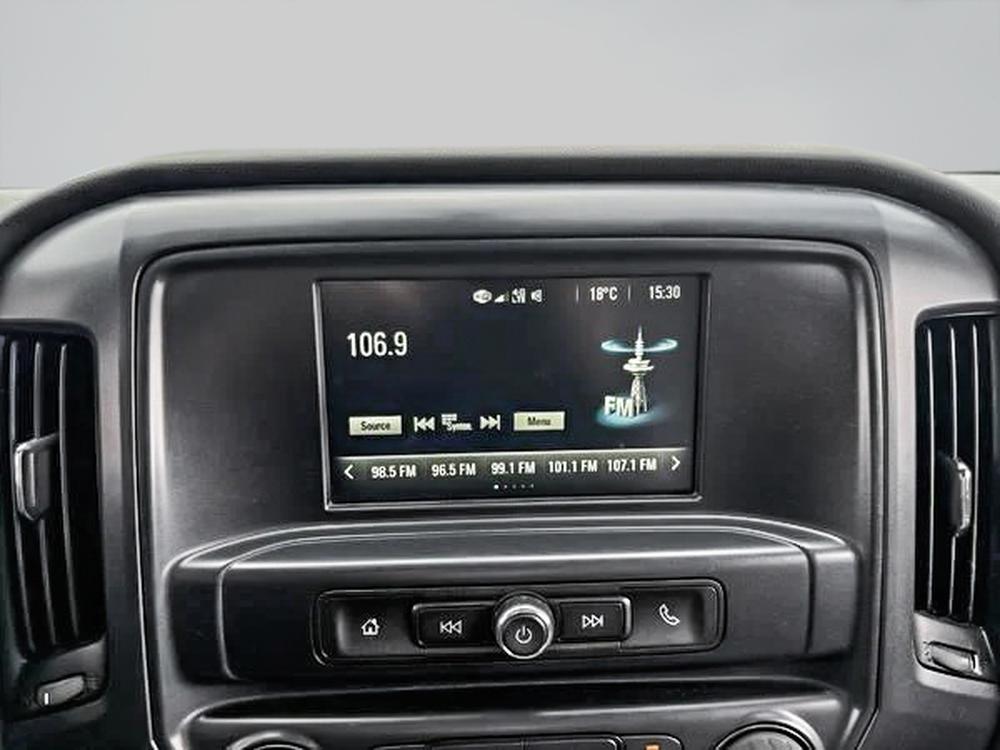 Chevrolet Silverado 1500 CUSTOM 2018 d&rsquo;occasion à vendre - 24