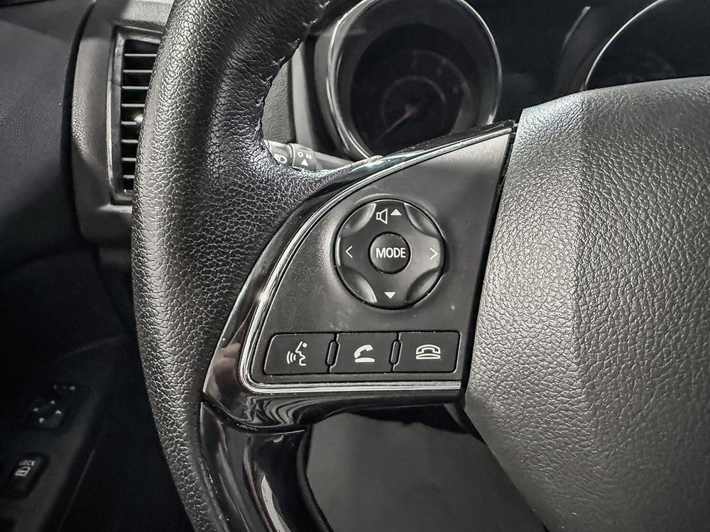 Mitsubishi RVR 2023 Argent usage à vendre Mitsubishi RVR 2023 Argent usage à vendre