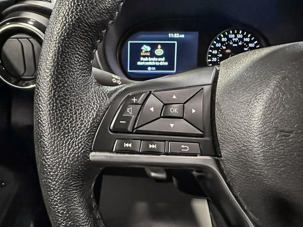 Nissan Kicks Play SV 2025 d&rsquo;occasion à vendre - 19