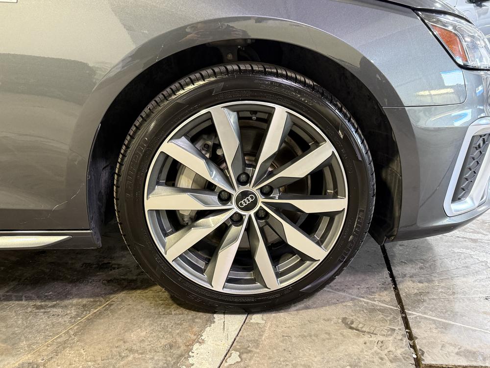 Audi berline A4 45 Progressiv Quattro 2023 d&rsquo;occasion à vendre - 13