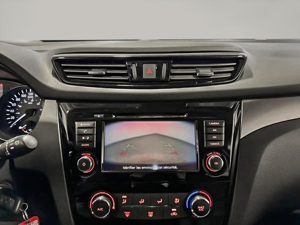 Nissan Qashqai S 2021 d&rsquo;occasion à vendre - 26