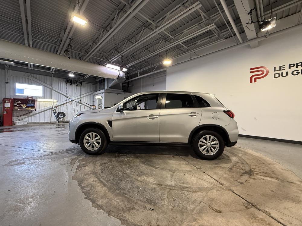 Mitsubishi RVR SE 2023 d&rsquo;occasion à vendre - 7