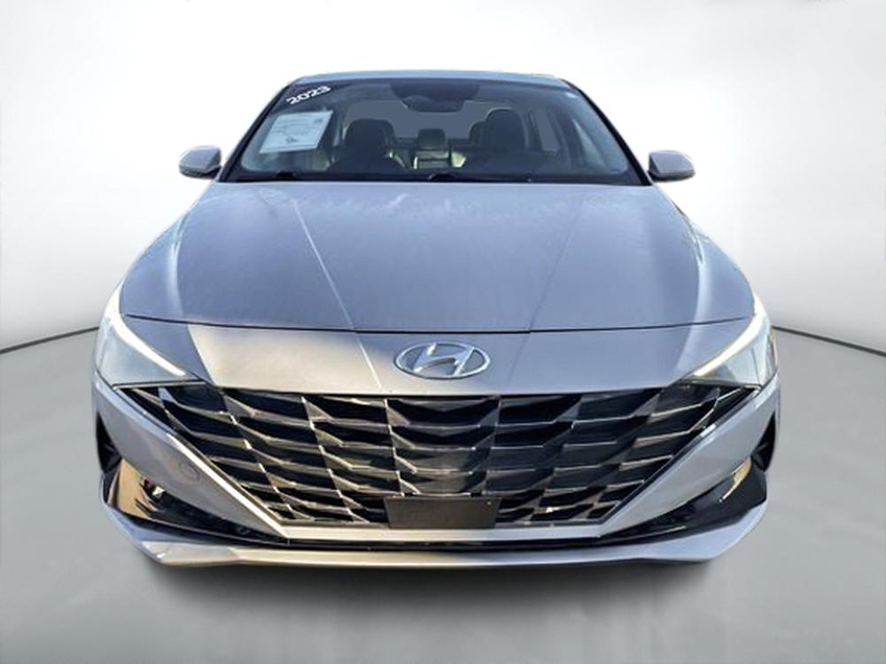 Hyundai Elantra LUXURY 2023 d&rsquo;occasion à vendre - 2