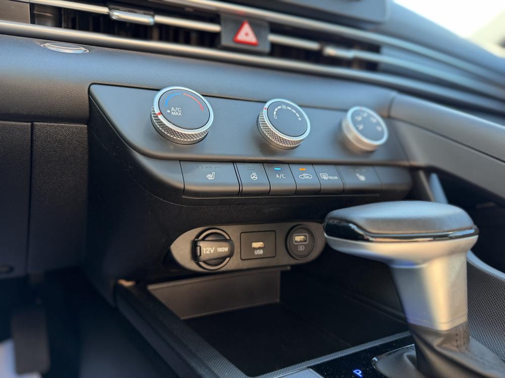 Hyundai Elantra Prefered 2023 à vendre à Trois-Rivières - 16