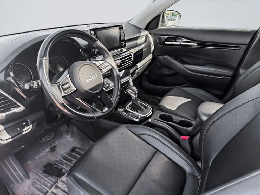 Kia Seltos EX AWD 2023 d&rsquo;occasion à vendre - 21