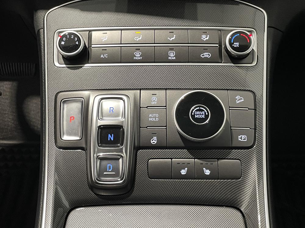 Hyundai Santa Fe Essential 2021 d&rsquo;occasion à vendre - 26