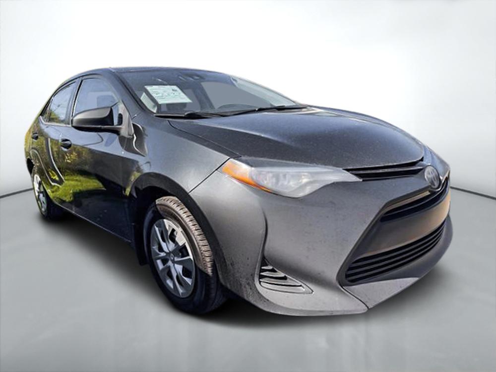 Toyota Corolla 2017 Noir usage à vendre Toyota Corolla 2017 Noir usage à vendre