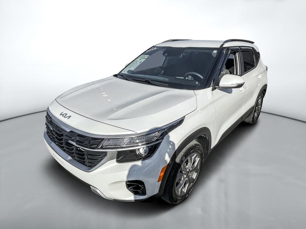 Kia Seltos 2024 Blanc usage à vendre Kia Seltos 2024 Blanc usage à vendre