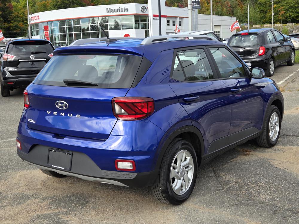 Hyundai Venue Preferred 2023 d&rsquo;occasion à vendre - 3