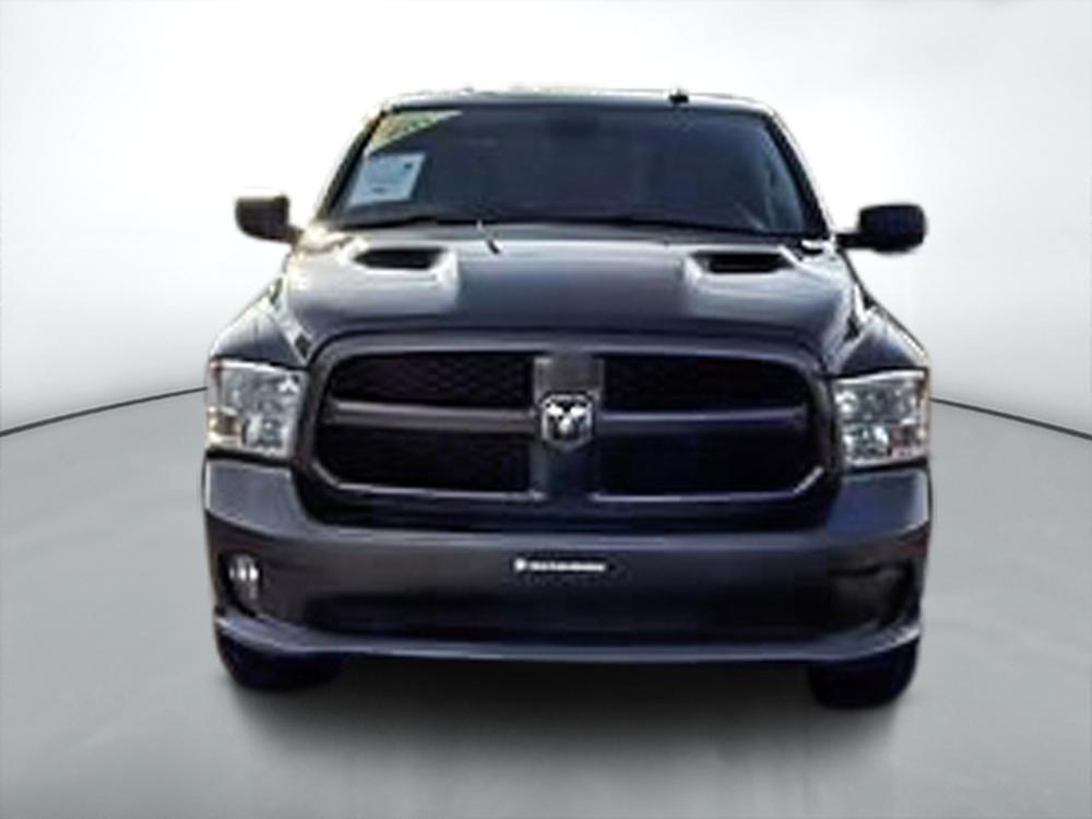Ram 1500 Classic TRADESMAN 2021 d&rsquo;occasion à vendre - 9