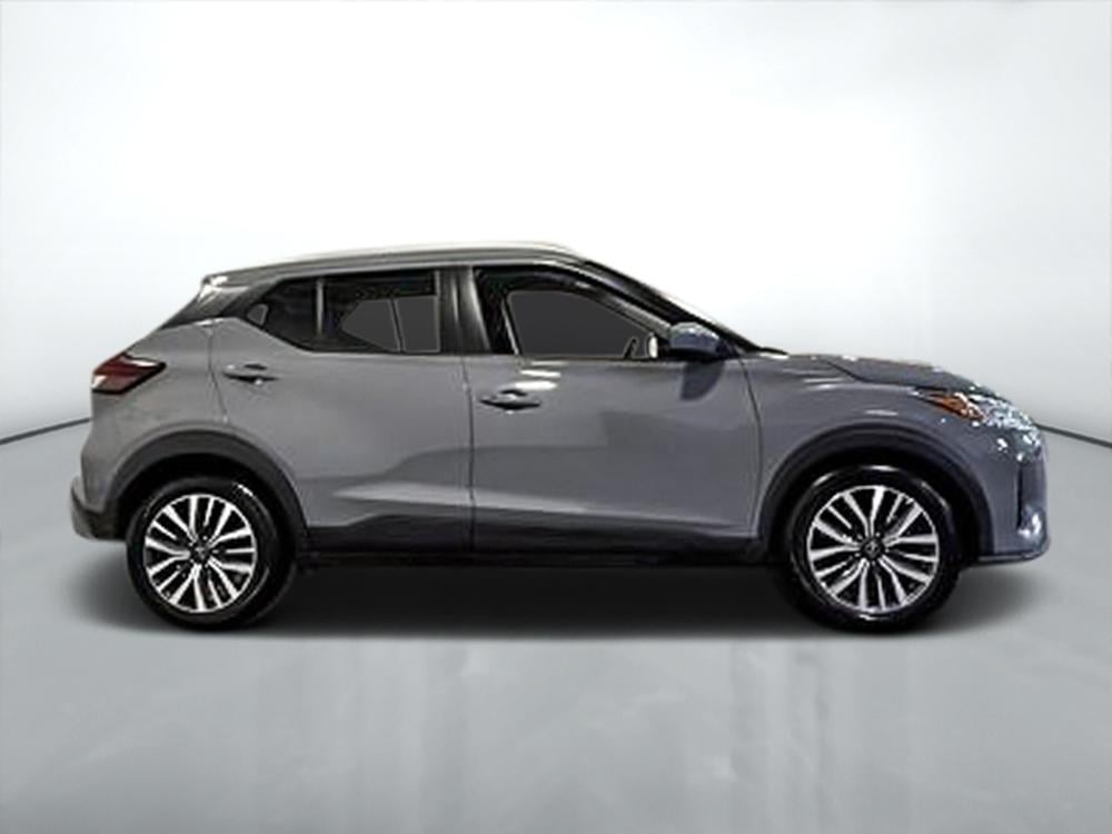 Nissan Kicks Play SV 2025 d&rsquo;occasion à vendre - 2