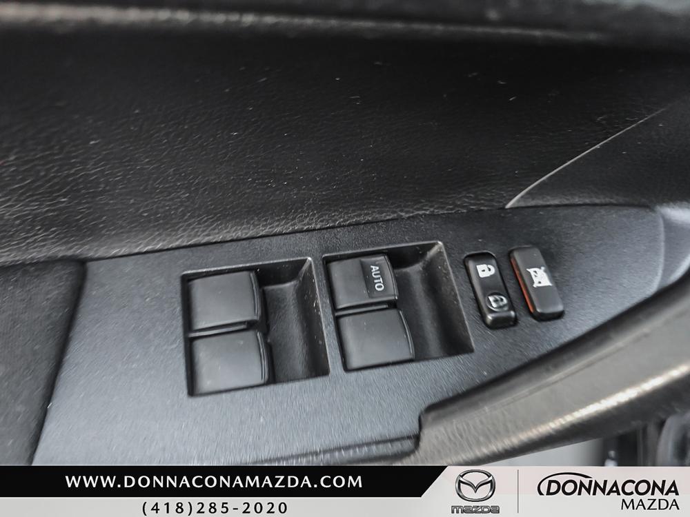Toyota Corolla CE 2016 d&rsquo;occasion à vendre - 16